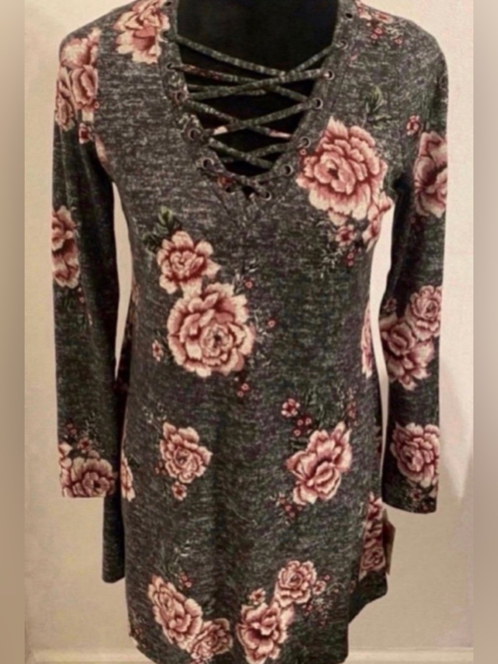 Brand New Women’s Dress (Size S)